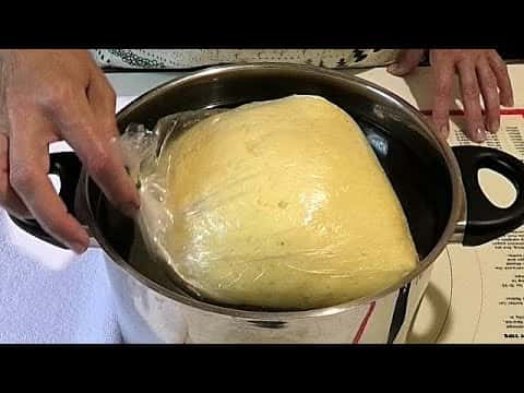 Пирожки с клубникой из быстрого дрожжевого теста "Водолаз"