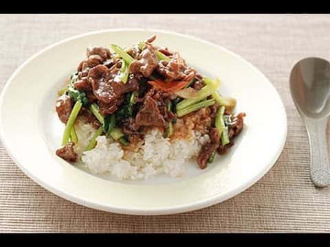 牛肉燴飯