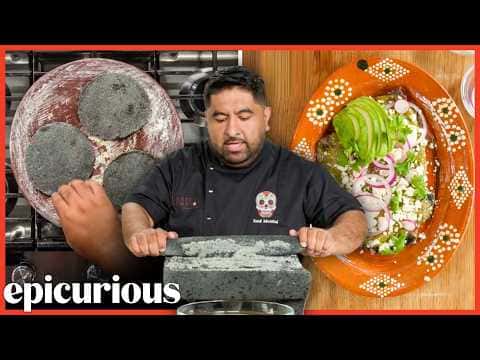 Traditional Mexican Enchiladas Verdes
