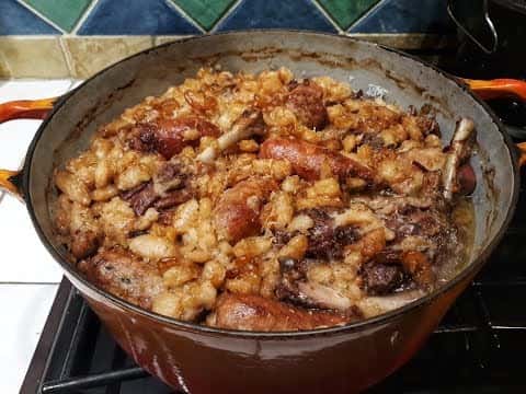 Le Cassoulet traditionnel aux haricots Tarbais