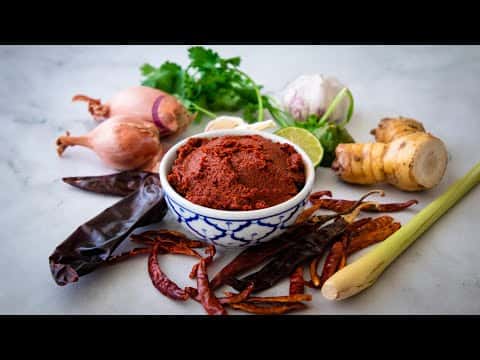 Thai Red Curry Paste (Prik Gaeng Ped)