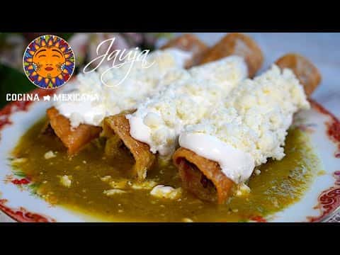 Tacos Dorados de Deshebrada de Res