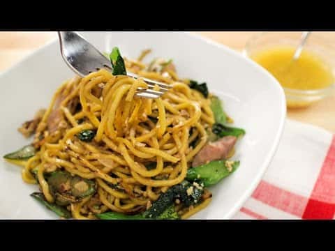 Mee Luang Pad See Ew (Stir-Fried Egg Noodles)