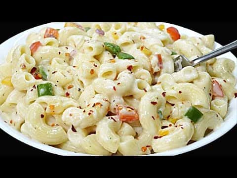क्रीमी वाइट सॉस पास्ता