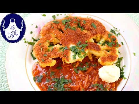 Knuspriges Blumenkohl-Schnitzel mit herzhafter Sauce