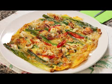 Haemul-pajeon (Korean Seafood Green Onion Pancake)