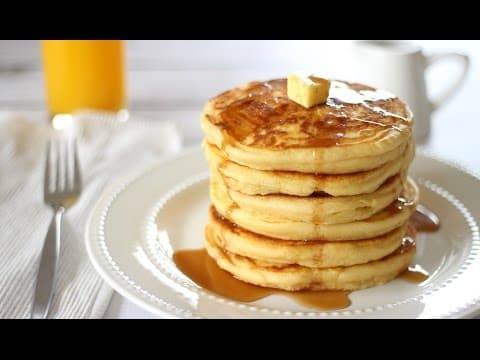 YouTube 上 12 款鬆餅食譜大評比：哪一款最適合你的廚藝與口味？