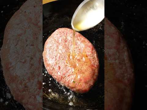 人気YouTubeレシピ8選：あなたにぴったりの「肉汁ハンバーグ」はどれ？時短から本格派まで徹底比較