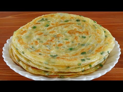 YouTube 上 5 款蔥油餅食譜：哪一種最適合你的廚房與口味？