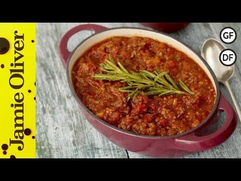 YouTubeで人気の「ミートソース・ラグー」3選:あなたのライフスタイルに最適なレシピはどれ?