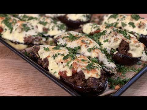 Moussaka-Stuffed Eggplant (Papoutsakia)