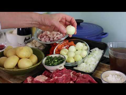 Boeuf Bourguignon (Beef Bourguignon)