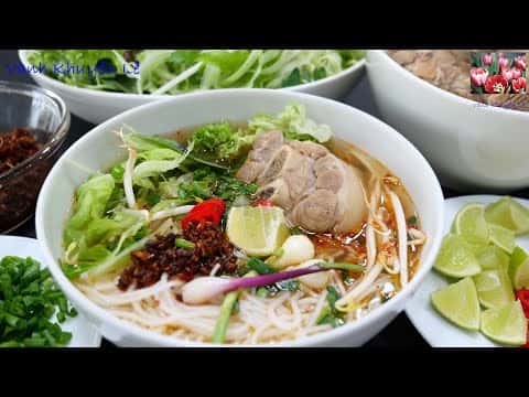 Bún Giò Heo chuẩn vị Huế