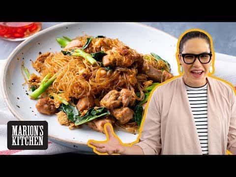 Pad See Ew Woon Sen (Thai Soy Sauce Glass Noodles)