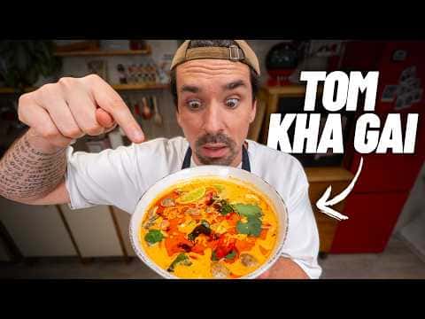 Klassische thailändische Tom Kha Gai Suppe