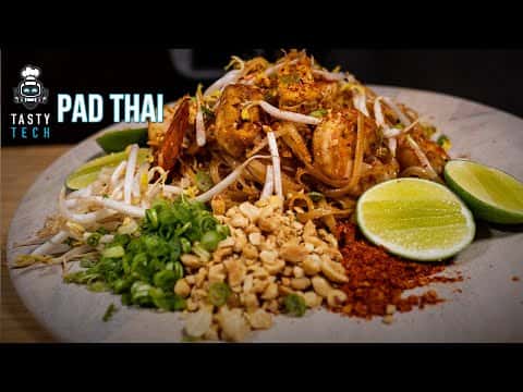 Authentic Shrimp Pad Thai