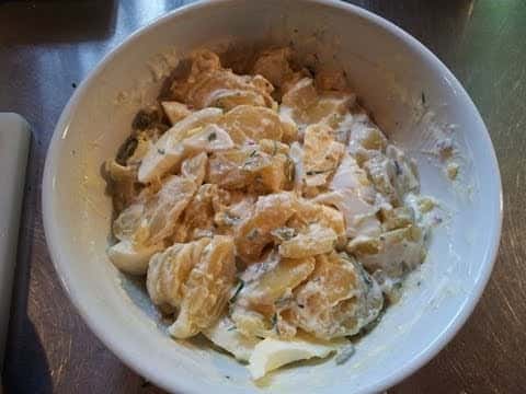 Altdeutscher Kartoffelsalat nach Omas Art