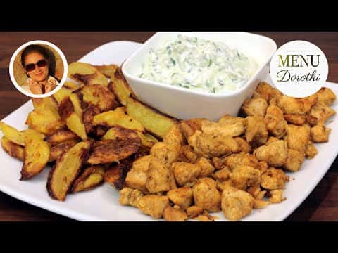 Kurczak gyros, sos tzatziki i pieczone ziemniaki