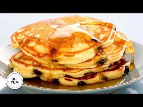 Fluffy Blueberry Pancakes