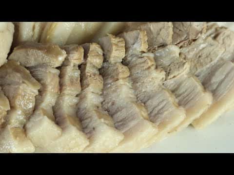 보쌈집 사장님이 알려주는 촉촉한 삼겹살 수육
