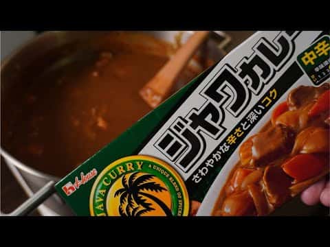 素材の味を活かした丁寧なチキンカレー