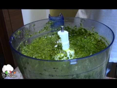 Pesto alla genovese fatto in casa
