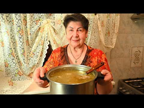 Щи с говяжьими рёбрышками и фасолью