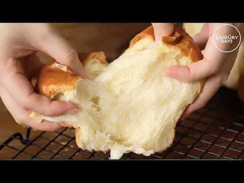 Bánh mì sữa Nhật Bản