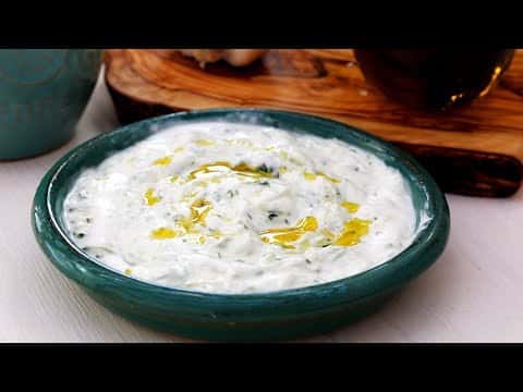 Tzatziki (rețetă grecească)