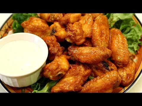 Crispy Baked Chicken Wings with Buffalo Sauce