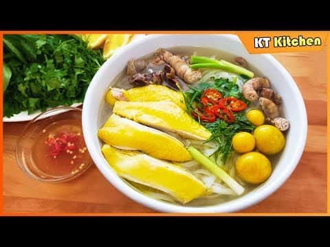Phở Gà Trứng Non Lòng Mề