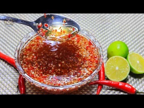 Nước mắm chua ngọt sánh kẹo