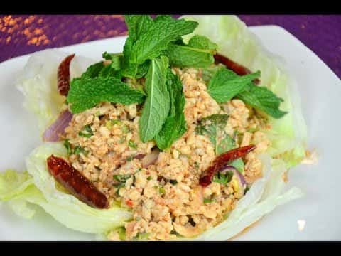 Larb Gai (Thai Spicy Chicken Salad)
