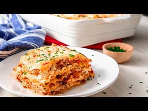 Easiest, Cheesiest Lasagna