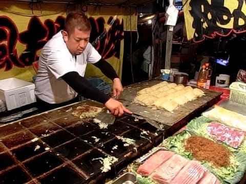 屋台の極上お好み焼き(広島風)