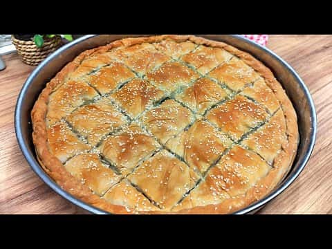 Παραδοσιακή Σπανακόπιτα με Χειροποίητο Χωριάτικο Φύλλο